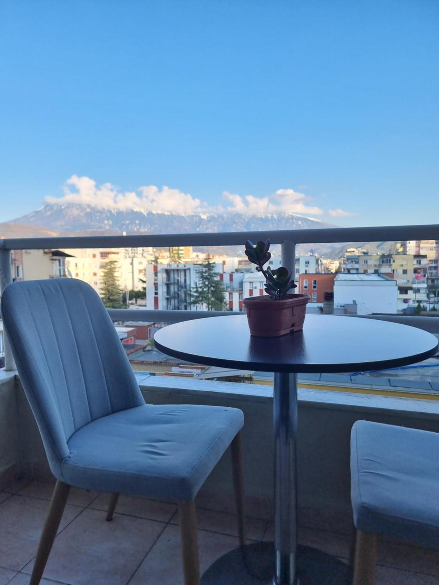Kc Apartment Берат Екстериор снимка