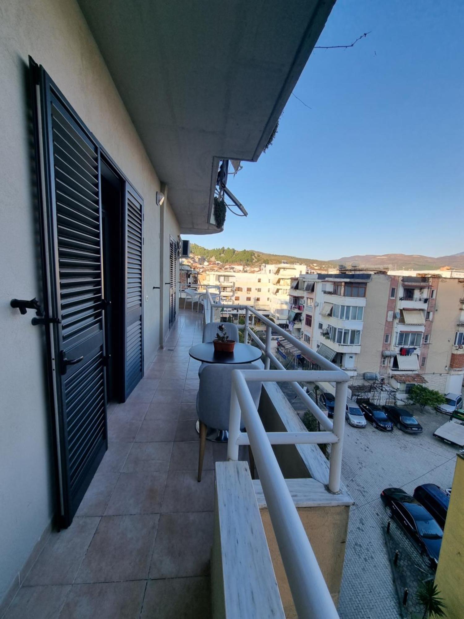 Kc Apartment Берат Екстериор снимка