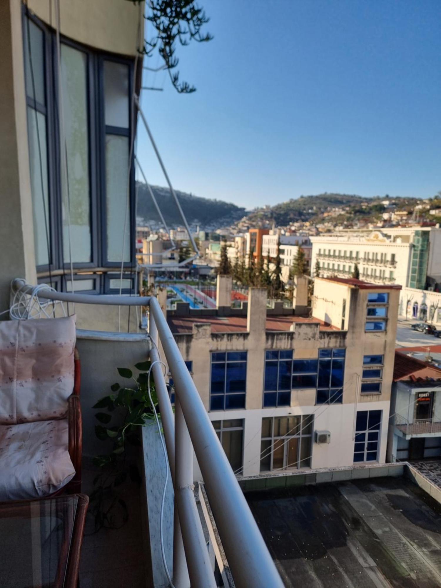 Kc Apartment Берат Екстериор снимка