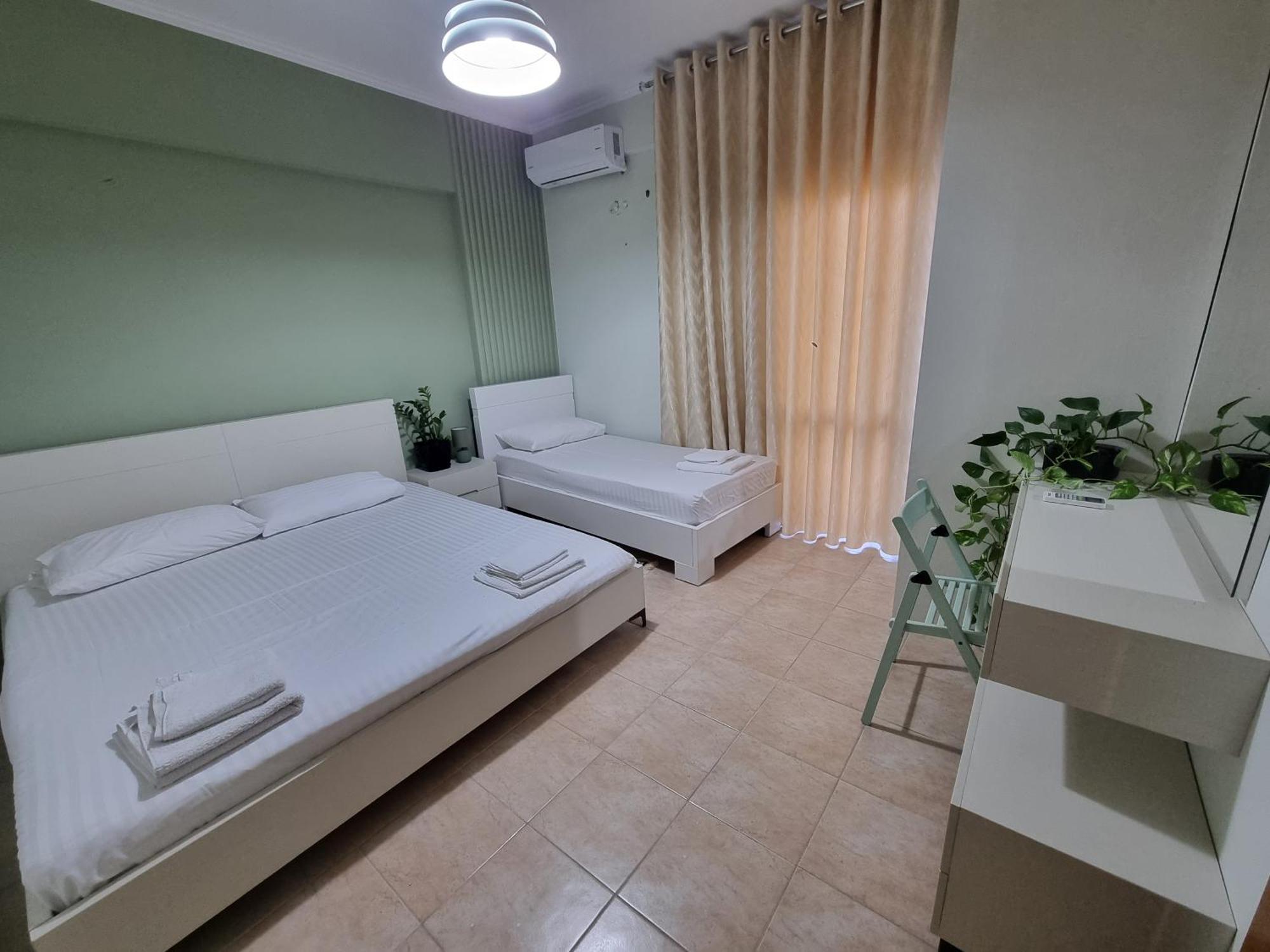 Kc Apartment Берат Екстериор снимка